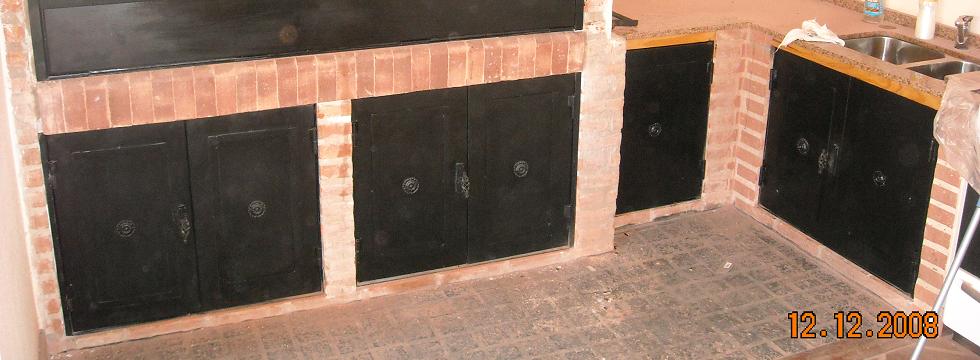 puerta parrillas